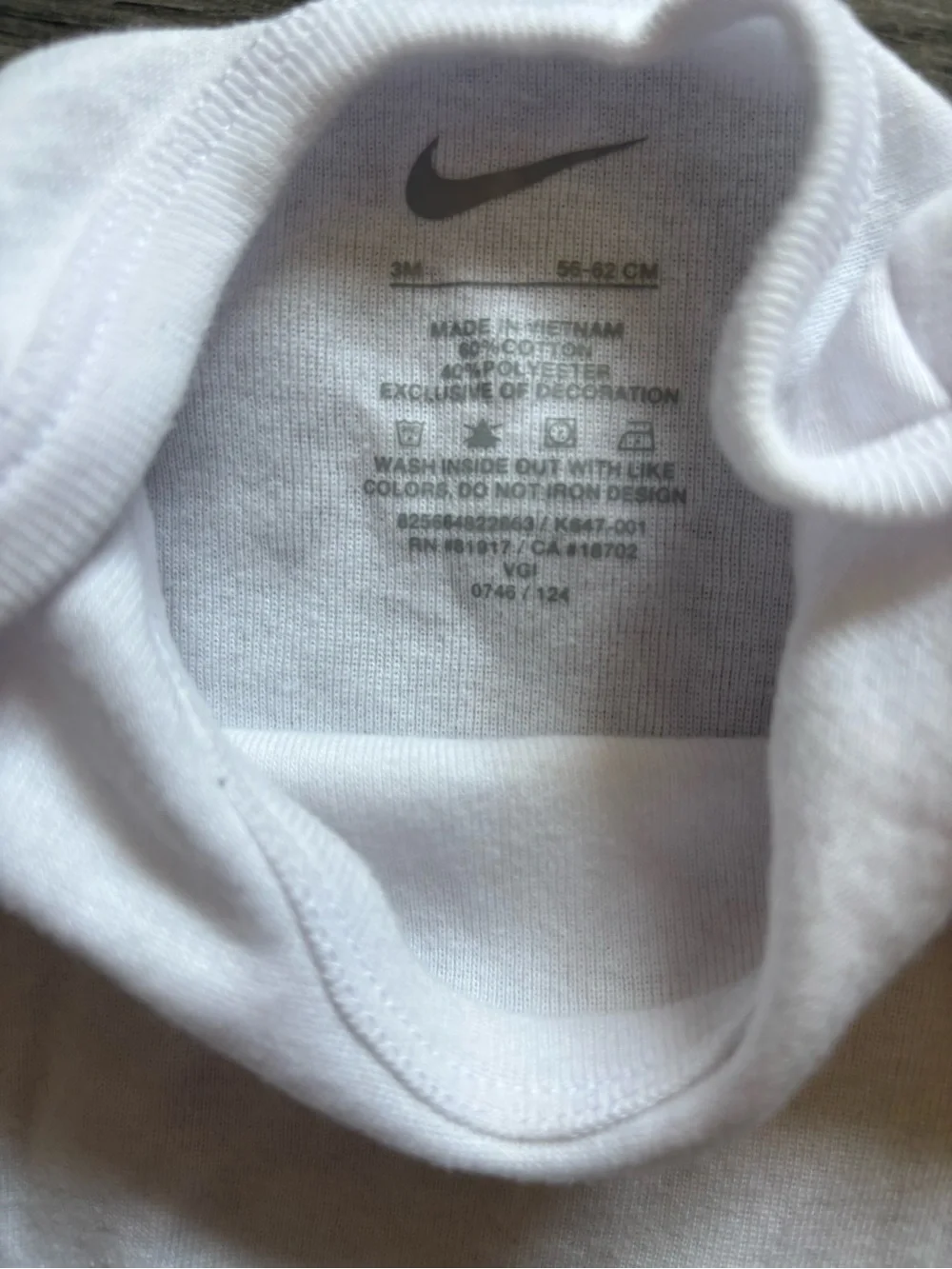 Nike soft white